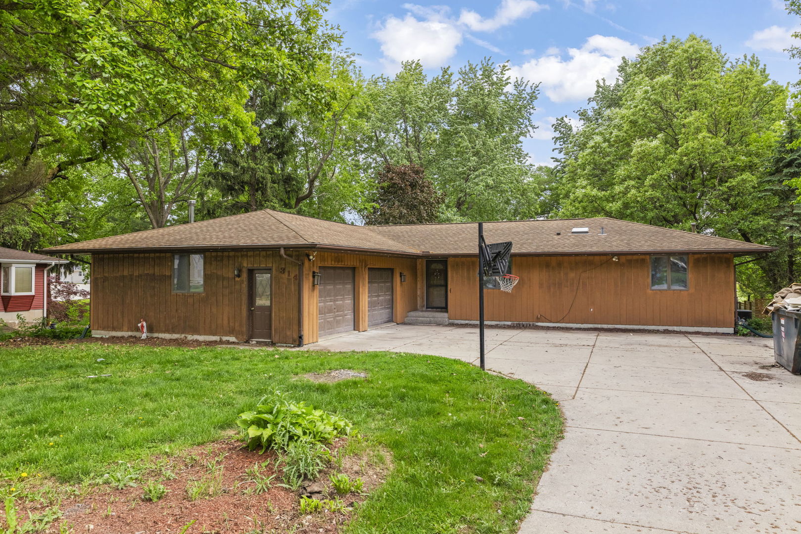 314 West Fayette Street Sandwich, IL 60548 - Photo 1 of 26
