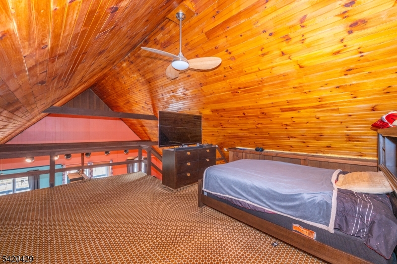 31 Plum Tree Road Vernon, NJ 07462 - Photo 17 of 26