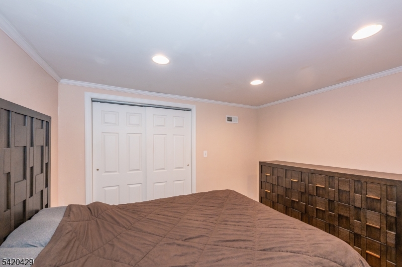 31 Plum Tree Road Vernon, NJ 07462 - Photo 20 of 26