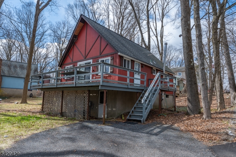 31 Plum Tree Road Vernon, NJ 07462 - Photo 2 of 26