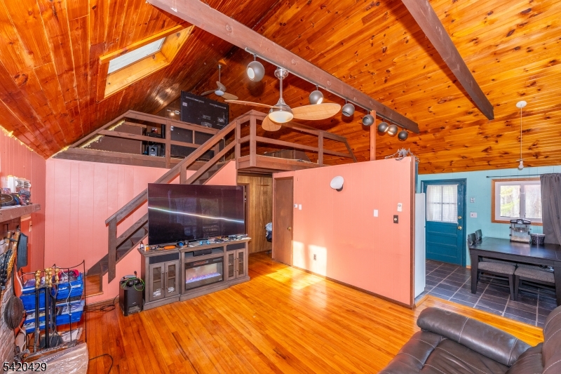 31 Plum Tree Road Vernon, NJ 07462 - Photo 4 of 26