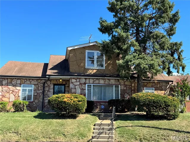 $60,000 | 4246 North Taylor Avenue, St. Louis, MO 63115