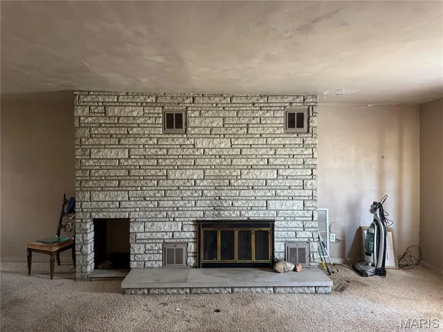 $60,000 | 4246 North Taylor Avenue, St. Louis, MO 63115