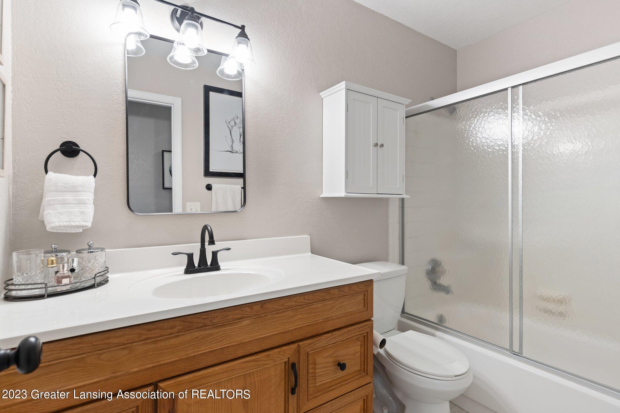 1747 Maple Ridge Road, Unit 13 Haslett, MI 48840 - Photo 9 of 17 10-web-or-mls-1747-maple-ridge-rd-13