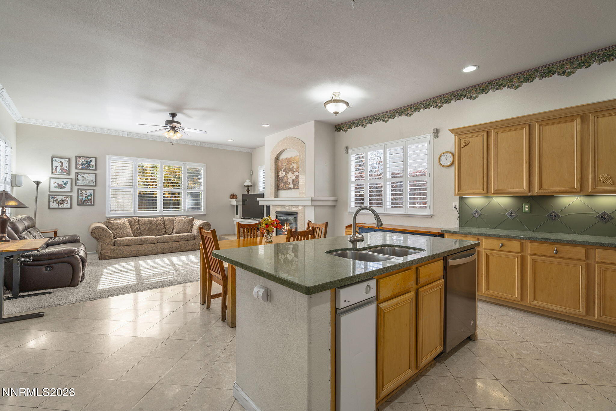 1960 Clos Du Val Court Reno, NV 89519 - Photo 16 of 41 16-web-or-mls-_DSC9553