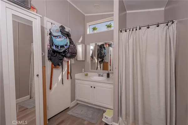 a view of walk in closet