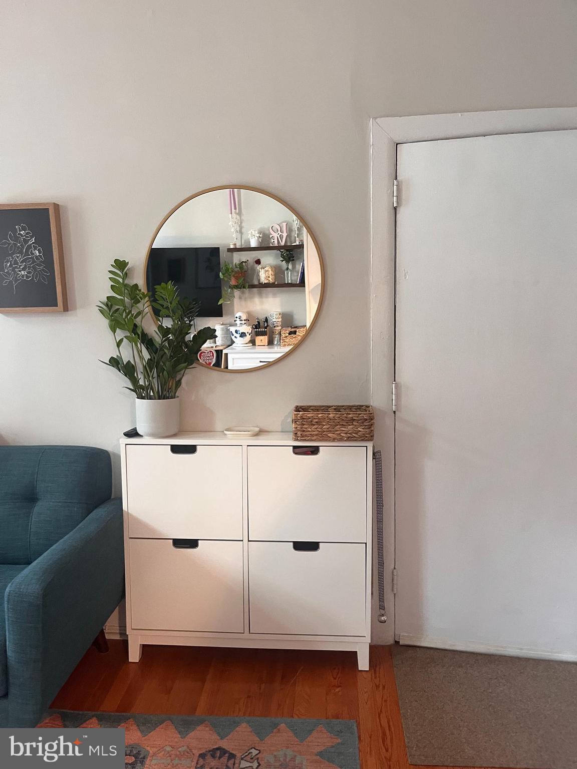 2225 Locust Street, Unit 1F Philadelphia, PA 19103 - Photo 6 of 26