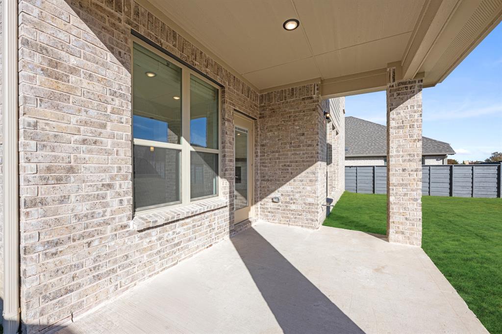 7308 Iris Road Aubrey, TX 76227 - Photo 37 of 40