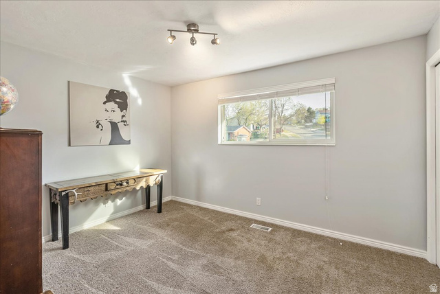 11940 Pineridge Road Sandy, UT 84094 - Photo 29 of 62