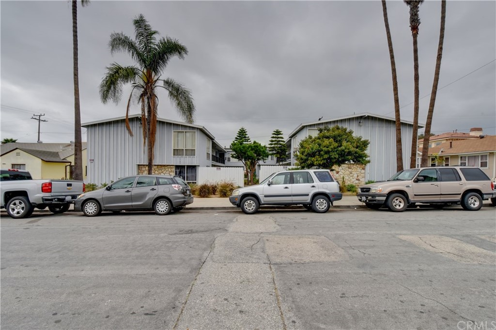 1721 Freeman Avenue Long Beach, CA 90804 - Photo 8 of 11
