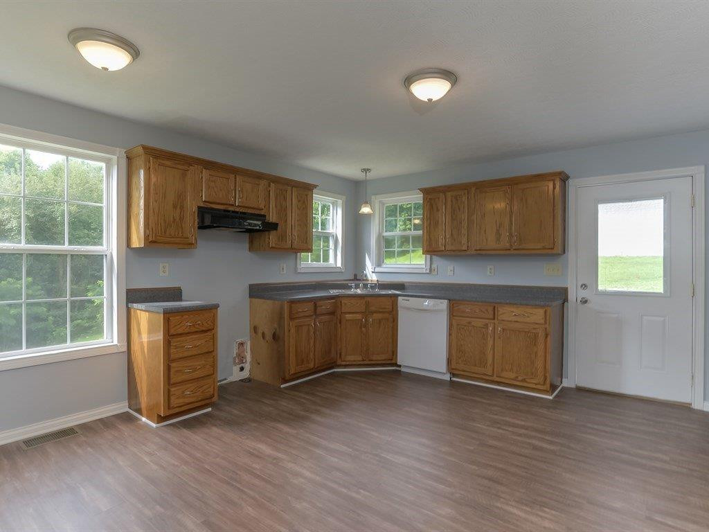 465 Tank Pond Road Parksville, KY 40464 - Photo 10 of 57 Photo 10