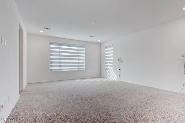 $3,850 | 10269 Lofty Knl Street, Las Vegas, NV 89141