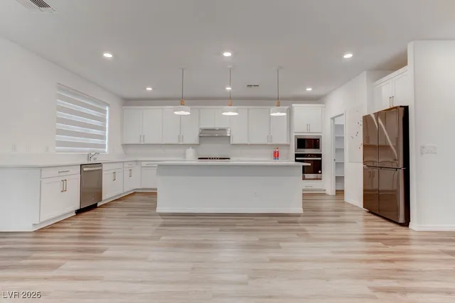 $3,850 | 10269 Lofty Knl Street, Las Vegas, NV 89141