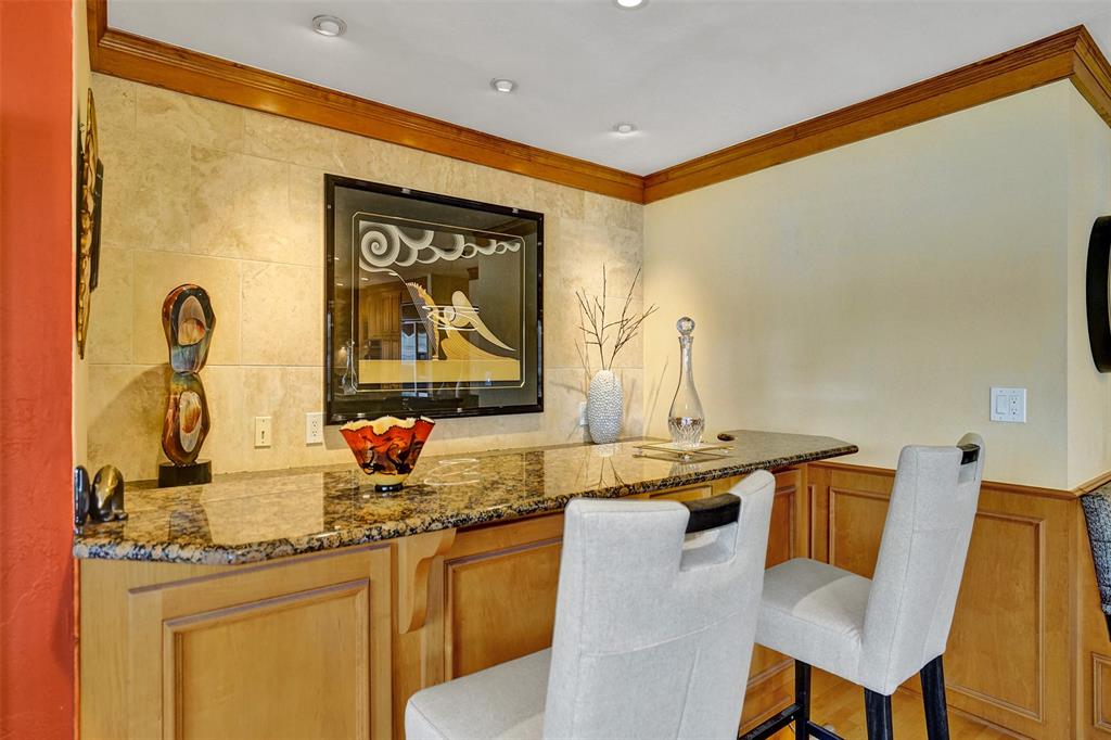 7 Saranac Road Sea Ranch Lakes, FL 33308 - Photo 29 of 93