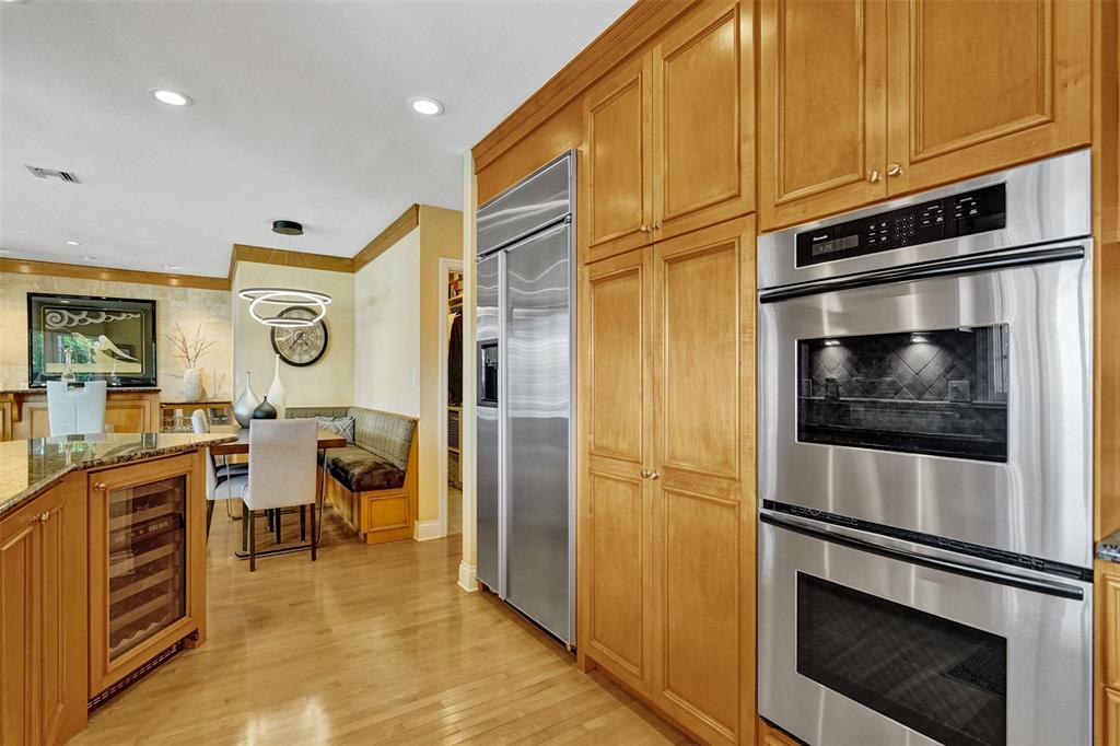 7 Saranac Road Sea Ranch Lakes, FL 33308 - Photo 43 of 93