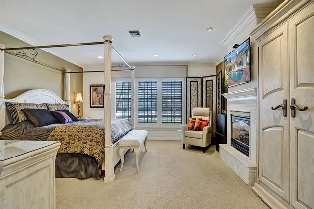 $5,895,000 | 7 Saranac Road, Sea Ranch Lakes, FL 33308