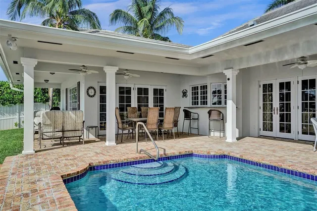 $5,895,000 | 7 Saranac Road, Sea Ranch Lakes, FL 33308