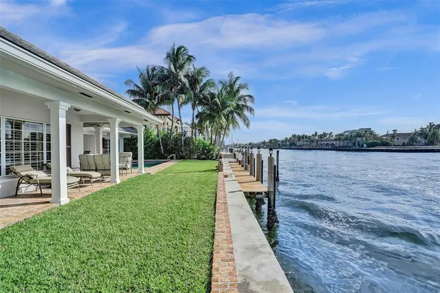 $5,895,000 | 7 Saranac Road, Sea Ranch Lakes, FL 33308