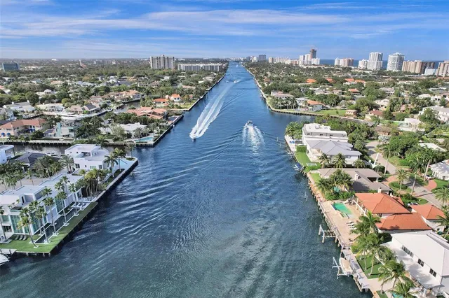 $5,895,000 | 7 Saranac Road, Sea Ranch Lakes, FL 33308