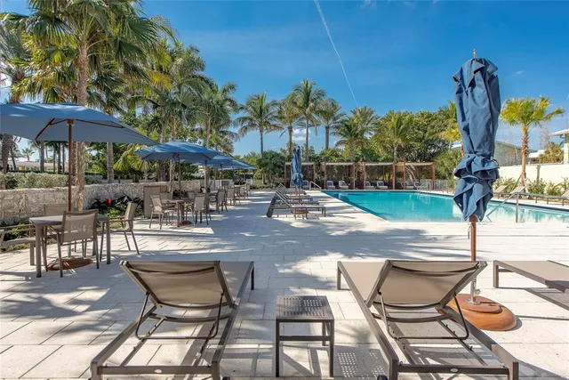 $5,895,000 | 7 Saranac Road, Sea Ranch Lakes, FL 33308