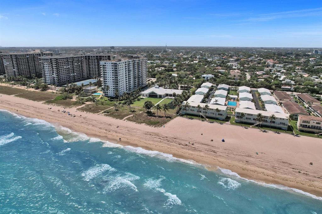 7 Saranac Road Sea Ranch Lakes, FL 33308 - Photo 93 of 93 an aerial view of multiple house