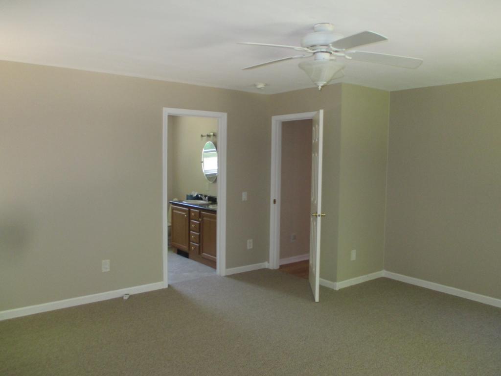 100 North Village Road Loudon, NH 03307 - Photo 15 of 22