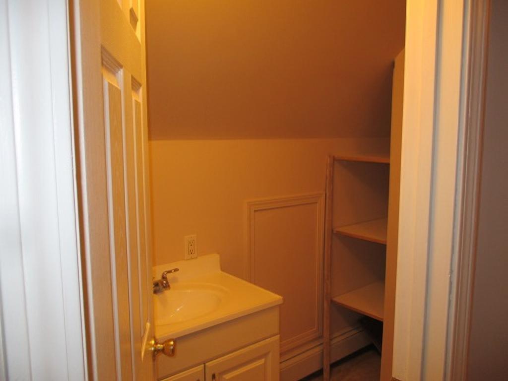 100 North Village Road Loudon, NH 03307 - Photo 17 of 22