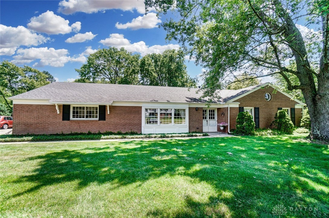 7400 Kings Run Road Dayton, OH 45459 - Photo 1 of 44 Gallery Image 1