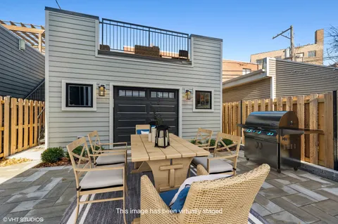 $2,335,000 | 3302 North Hoyne Avenue, Chicago, IL 60618