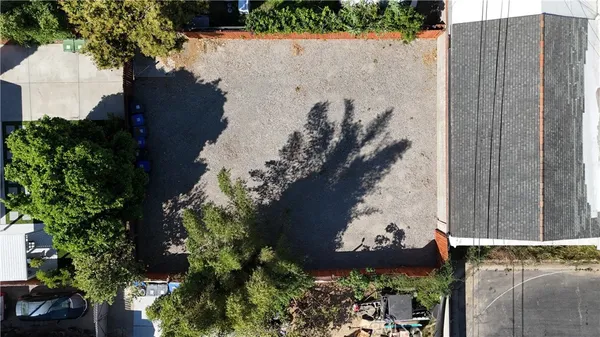 $1,299,000 | 215 North McClay Street, Santa Ana, CA 92701
