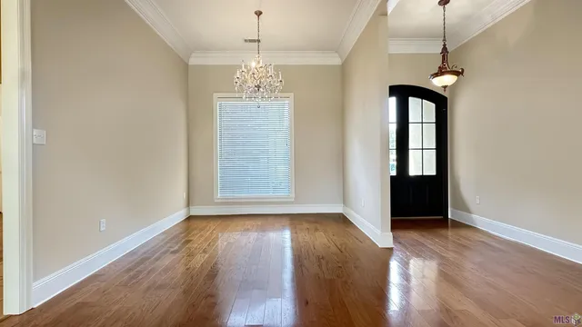 $2,800 | 10764 Hillbrook Avenue, Baton Rouge, LA 70810