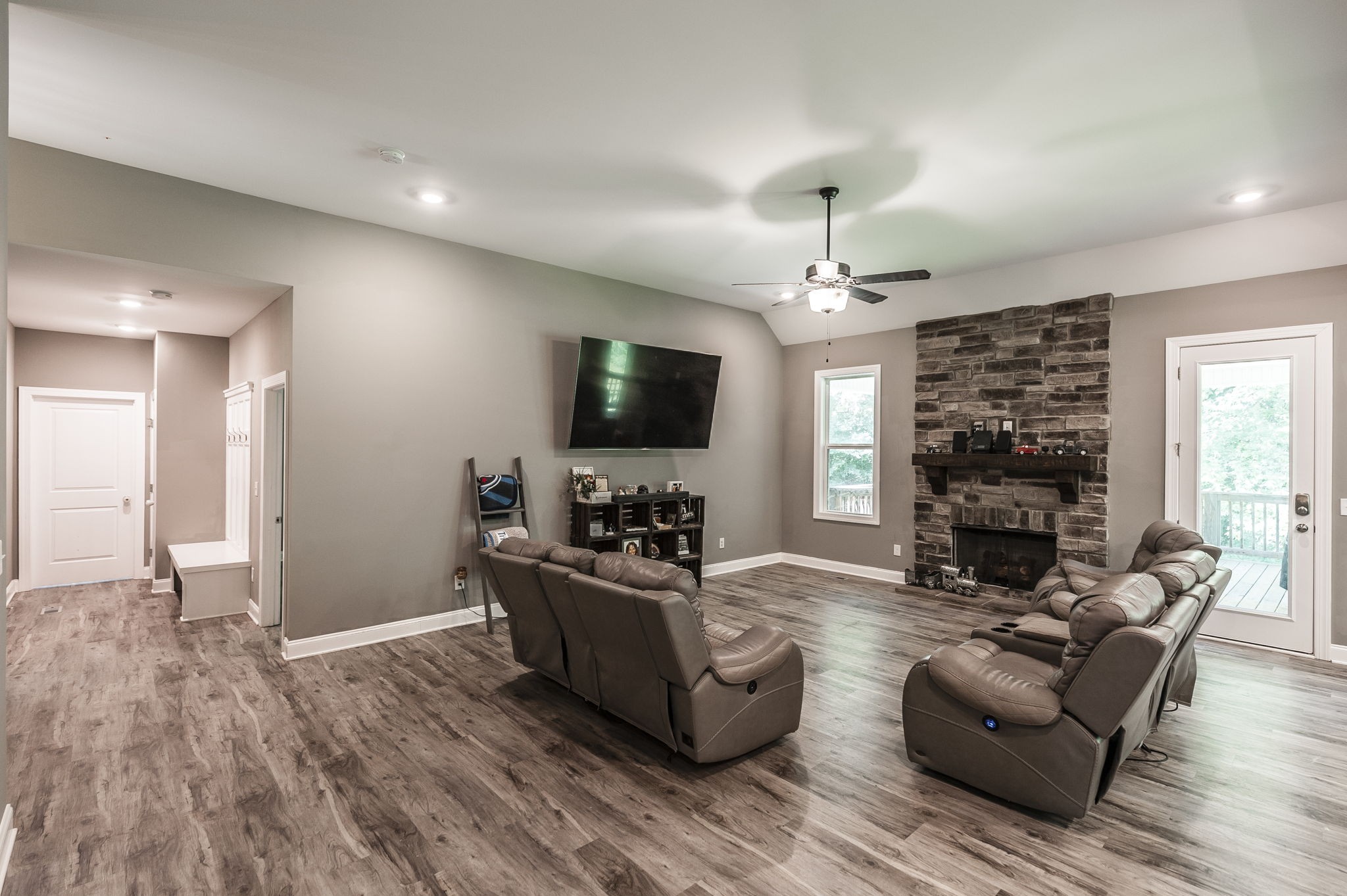 8326 Betts Road Greenbrier, TN 37073 - Photo 14 of 51