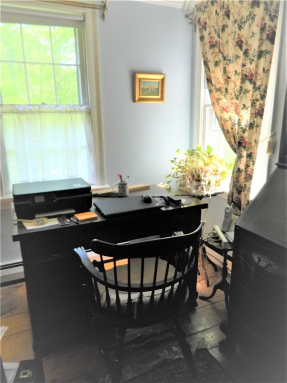 228 S Road South Kingstown, RI 02879 - Photo 20 of 32 Gallery Image 20