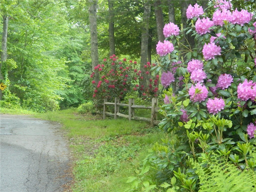 228 S Road South Kingstown, RI 02879 - Photo 31 of 32 Gallery Image 31