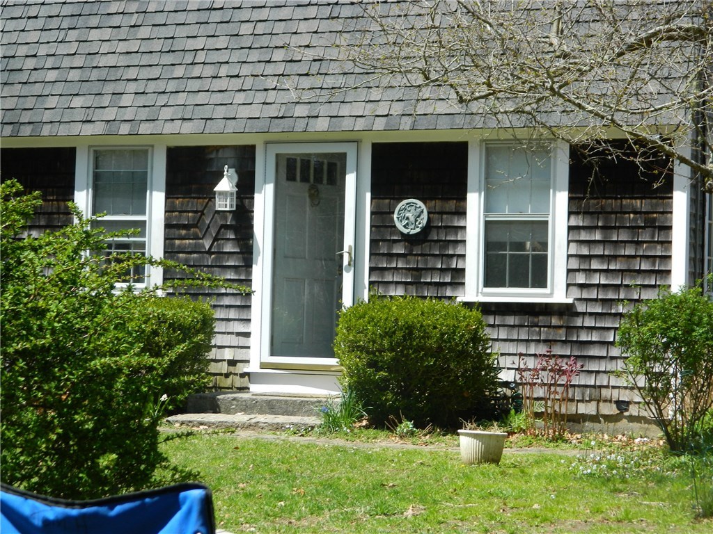 228 S Road South Kingstown, RI 02879 - Photo 10 of 32 Gallery Image 10