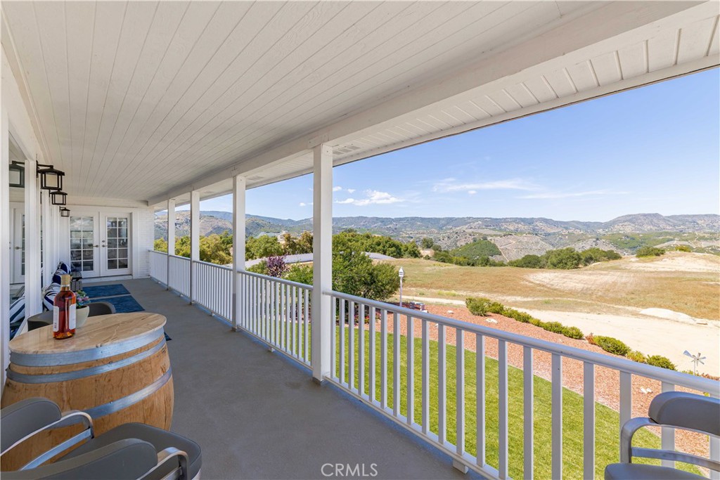 22252 Monte Rancho Drive Temecula, CA 92590 - Photo 4 of 75