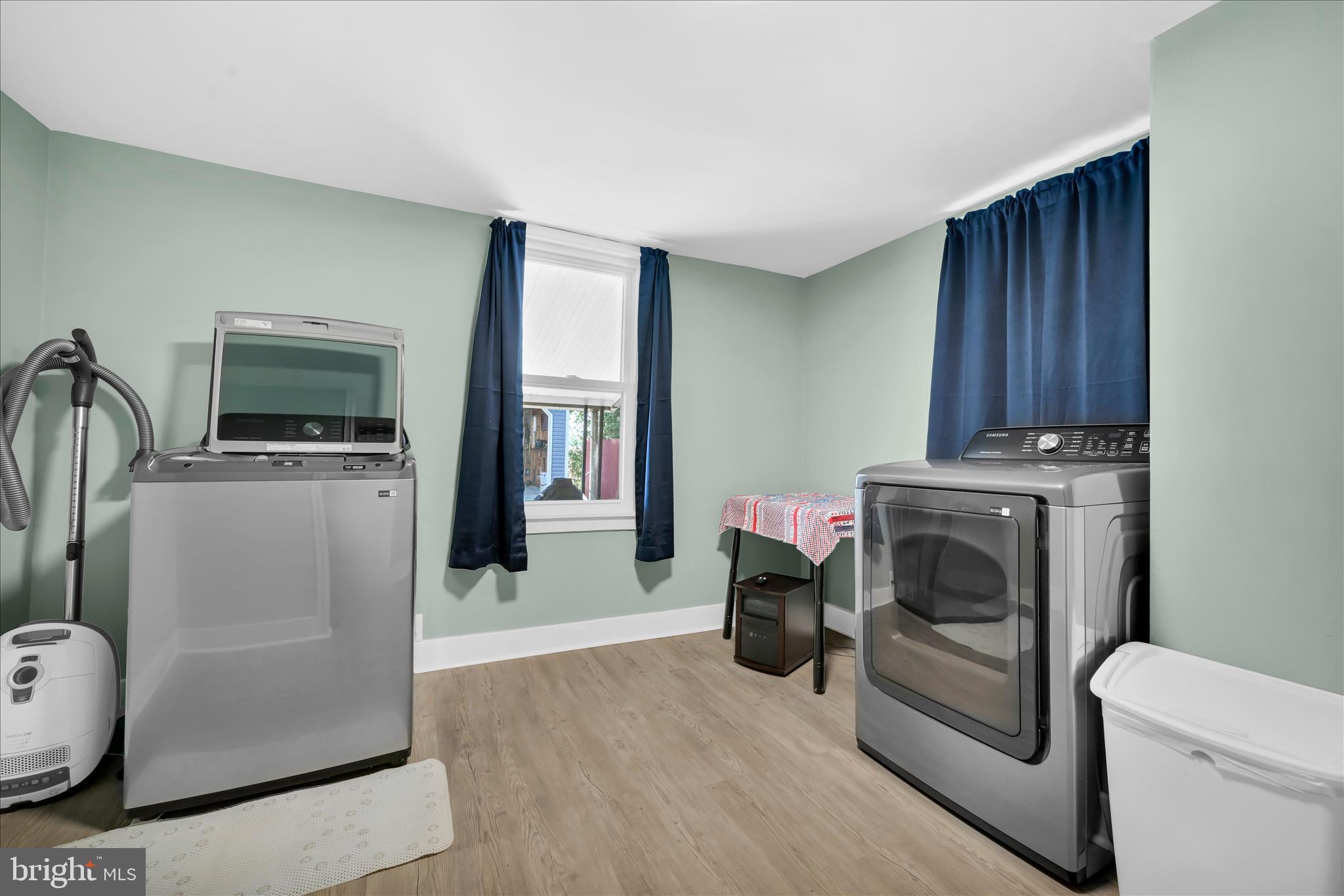 910 East Evergreen Road Lebanon, PA 17042 - Photo 10 of 25 Laundry Area