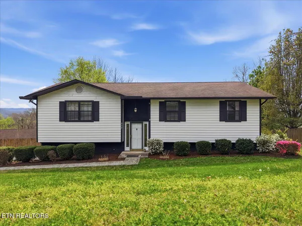 $299,000 | 239 Bello Road, Tazewell, TN 37879