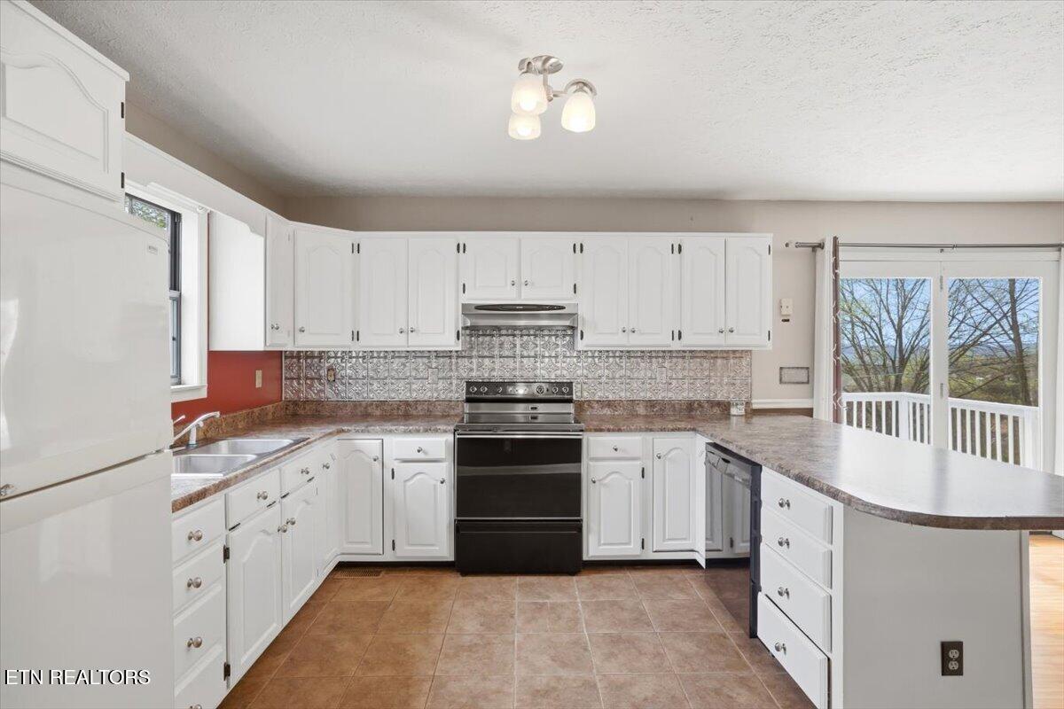 239 Bello Road Tazewell, TN 37879 - Photo 17 of 39 17-239_Bello_Rd_015