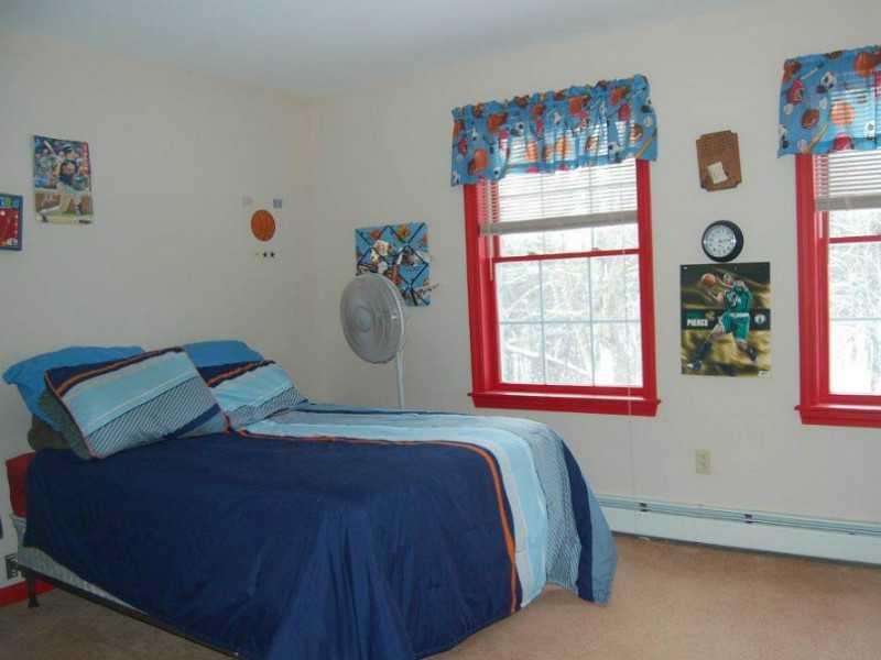 37 Plummer Road Richmond, ME 04357 - Photo 19 of 26 Bedroom.