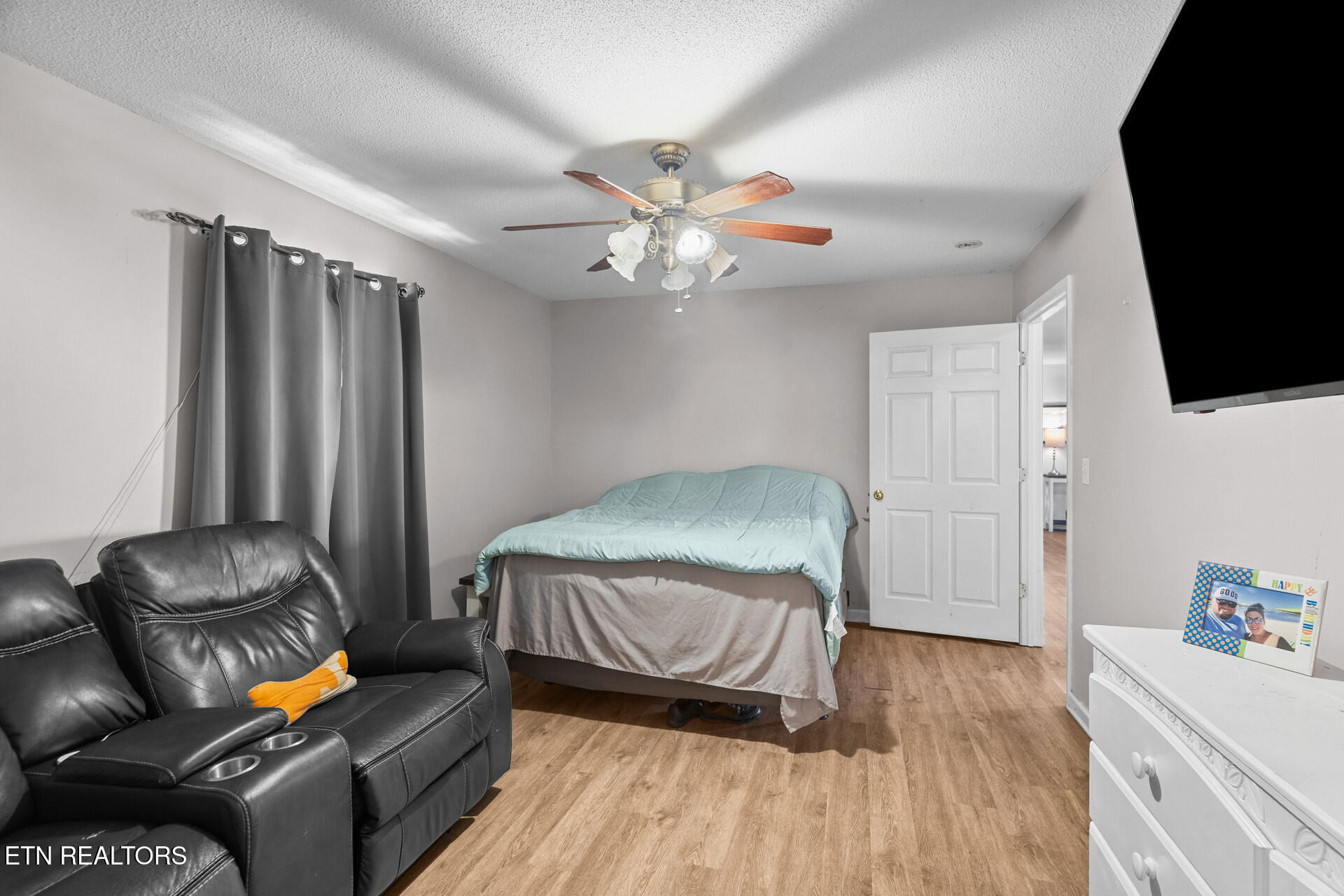 188 Walker Ford Road Maynardville, TN 37807 - Photo 15 of 34 188 14