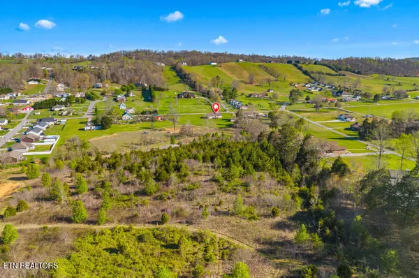 $450,000 | 188 Walker Ford Road, Maynardville, TN 37807