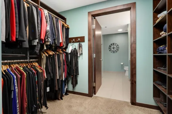 $4,395 | 1240 South 2nd Street, Unit 701, Minneapolis, MN 55415
