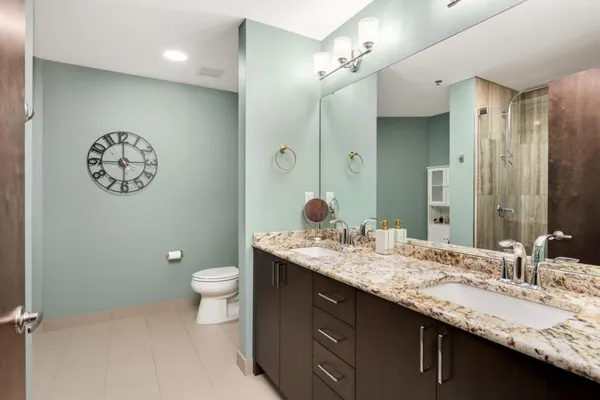 $4,395 | 1240 South 2nd Street, Unit 701, Minneapolis, MN 55415