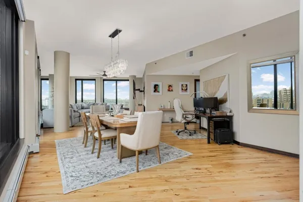 $4,395 | 1240 South 2nd Street, Unit 701, Minneapolis, MN 55415