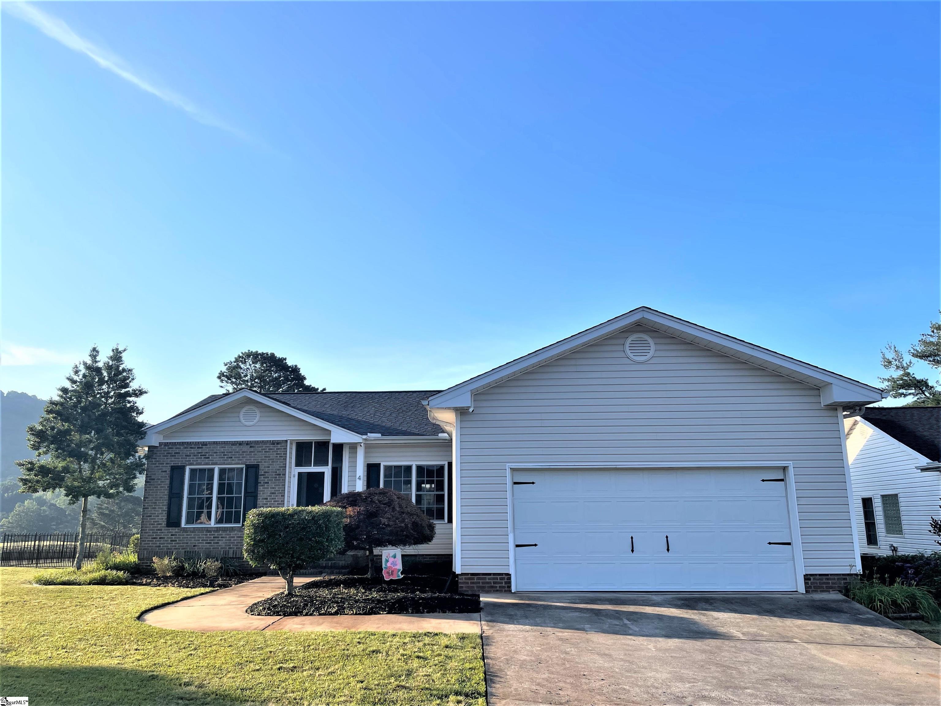 4 Patio Way, Greenville, SC 29609 Compass