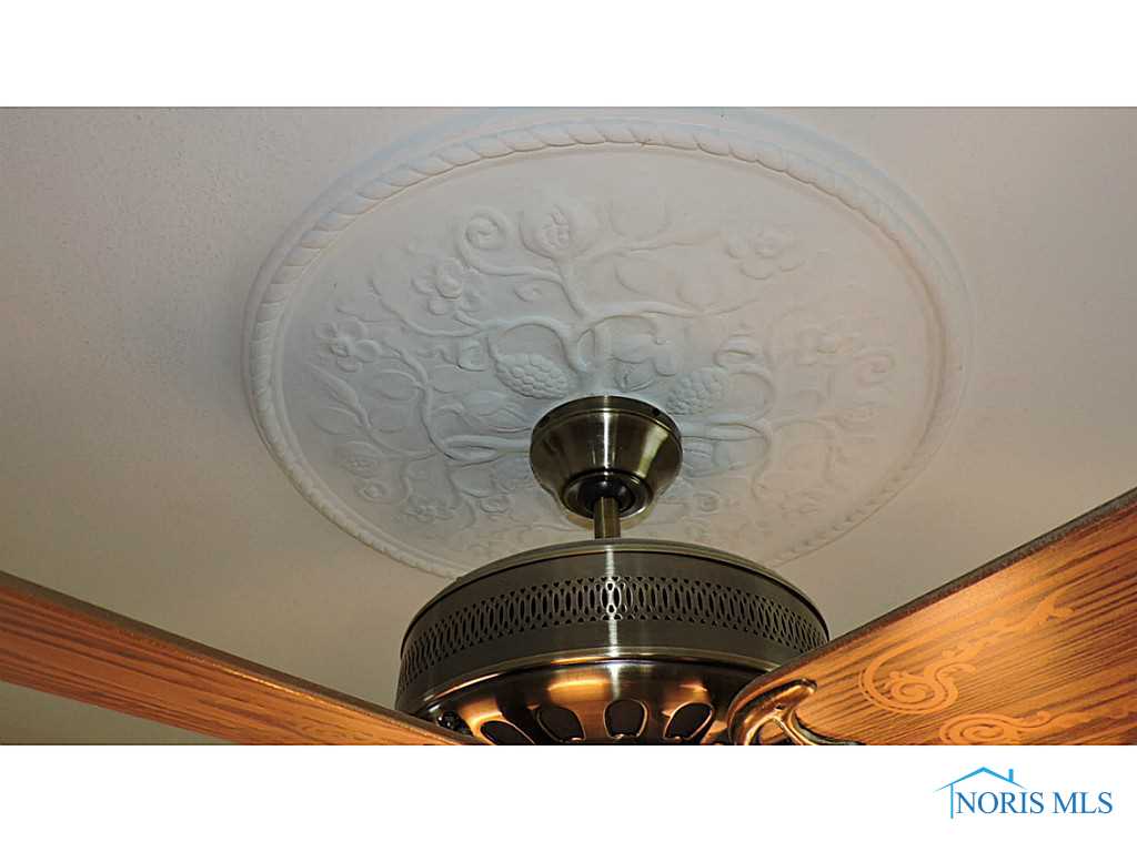 639 Waybridge Road Toledo, OH 43612 - Photo 14 of 16 Gallery Image 14
