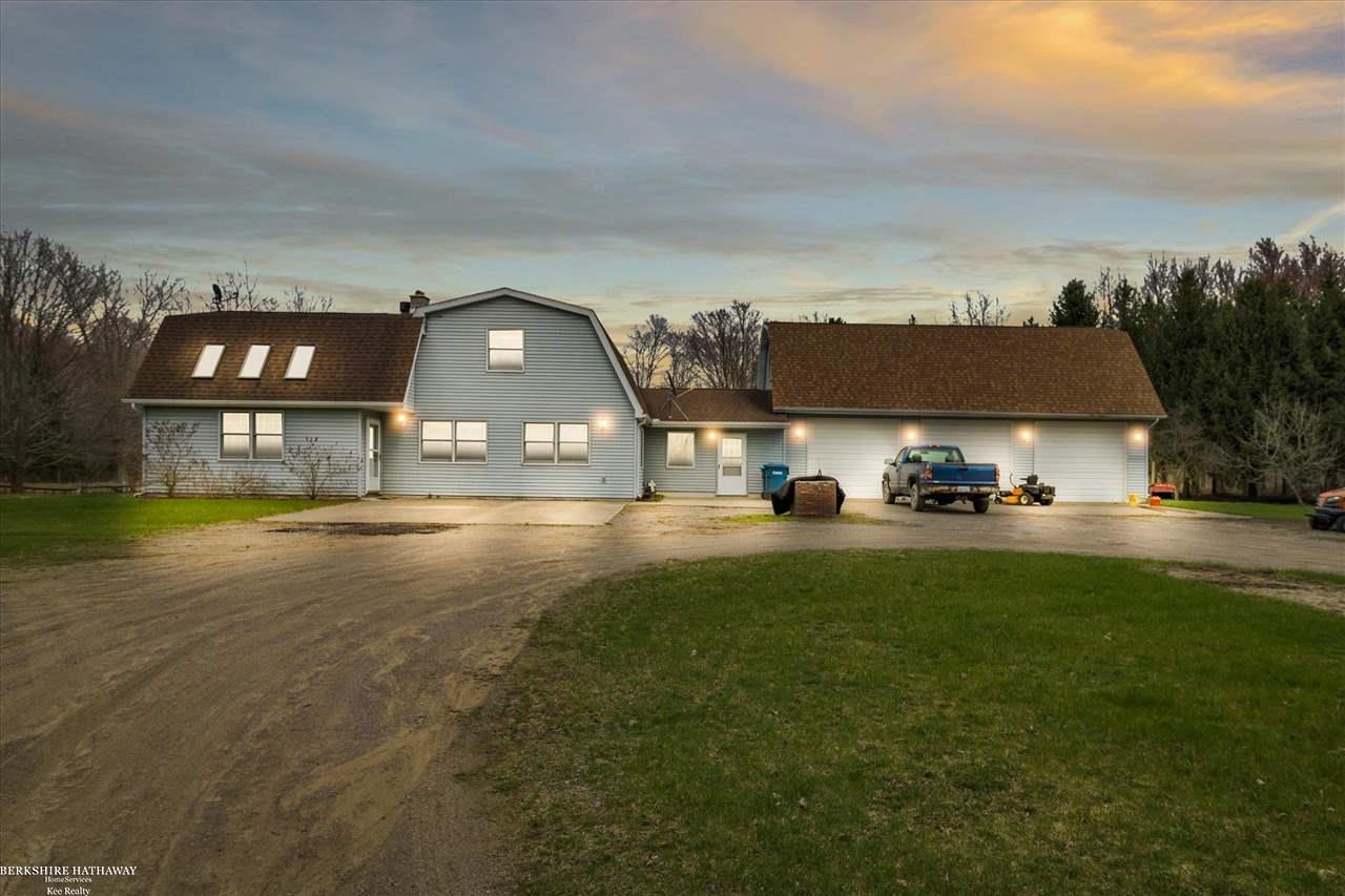 4805 Hess Road Vassar, MI 48768 - Photo 1 of 54 50072260.JPG