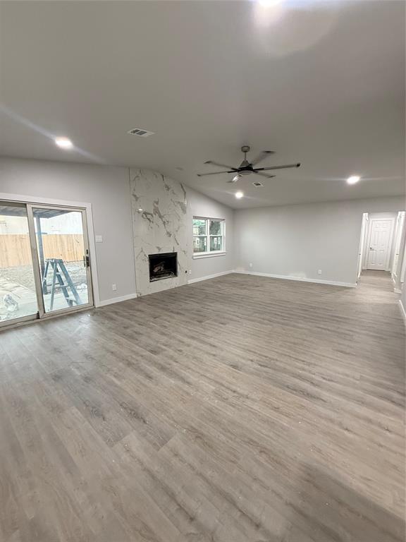 1919 East Crosby Road Carrollton, TX 75006 - Photo 2 of 12