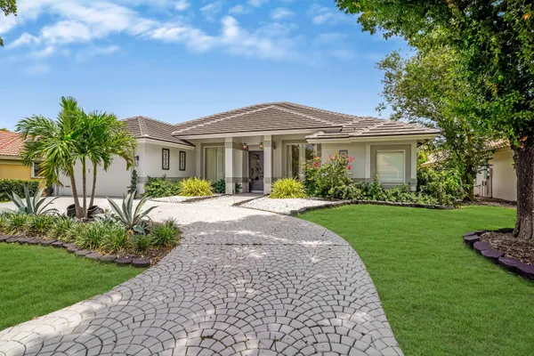 $6,200 | 12499 Classic Drive, Coral Springs, FL 33071